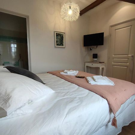 Auberge Des Colettes Coutansouze 외부 사진